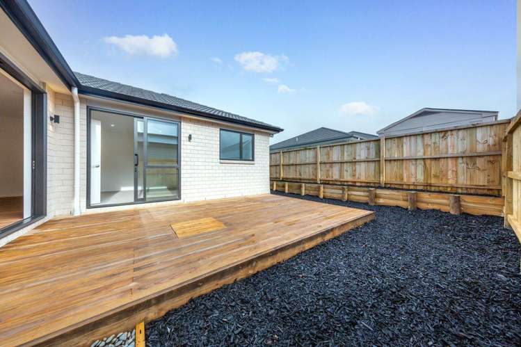 17 Cara Avenue Kumeu_17