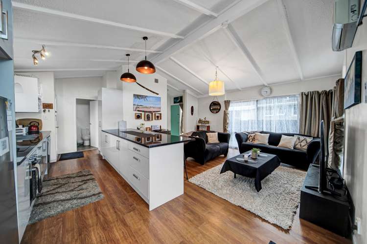 424 Roscommon Road Clendon Park_7