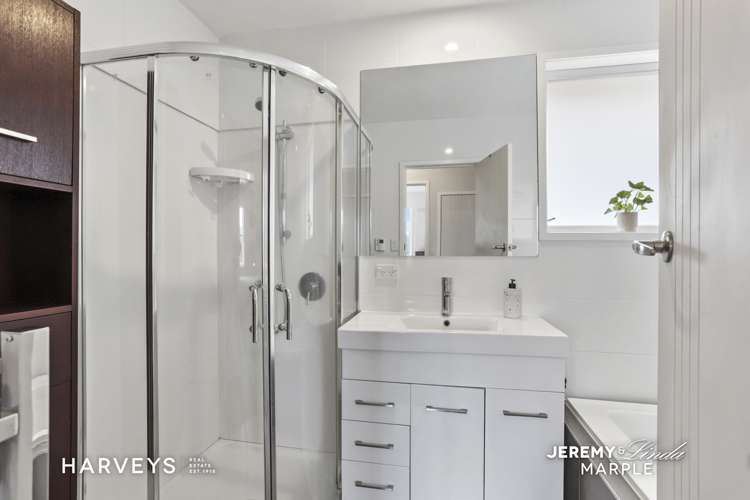 21 Scotstoun Place Glen Eden_11