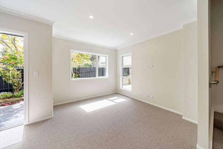 70B Heretaunga Square Silverstream_20