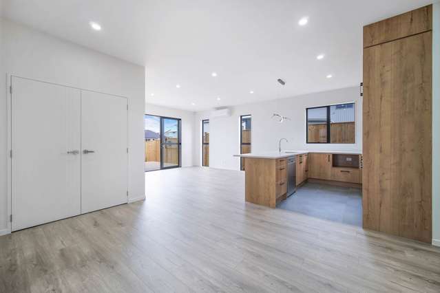 8 Enchantment Lane Karaka_3