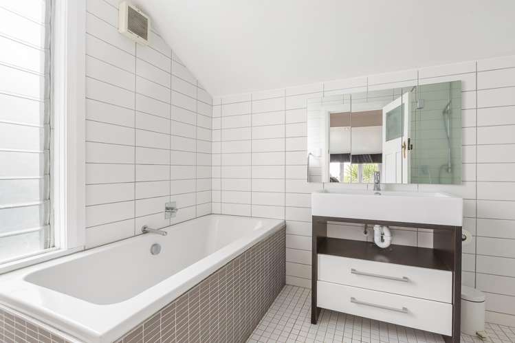 64 Beachcroft Avenue Onehunga_13