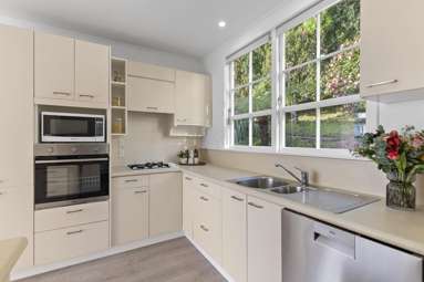 238 Marine Drive Lowry Bay_3