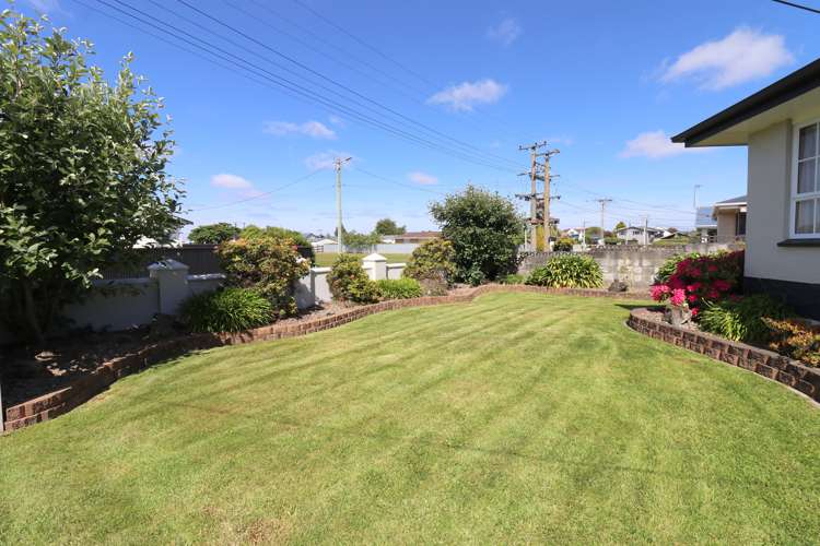 82 Edinburgh Crescent Waikiwi_34