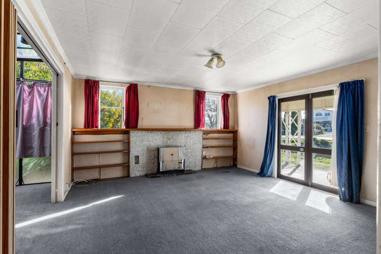 76 Main Road Makaraka_9