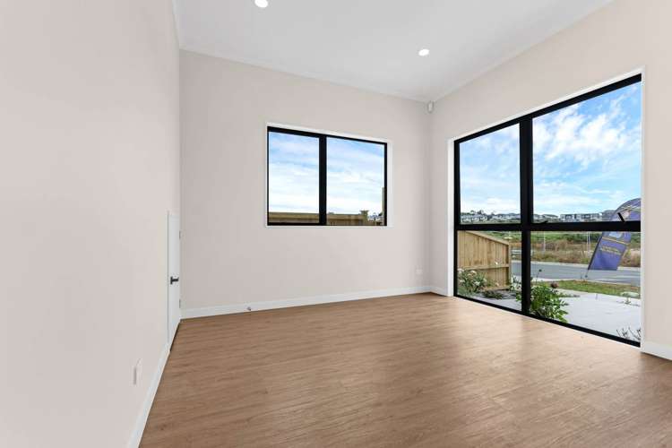 134 McQuoids Road Flat Bush_2