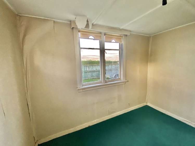 42 Pacific Drive Southbridge_14