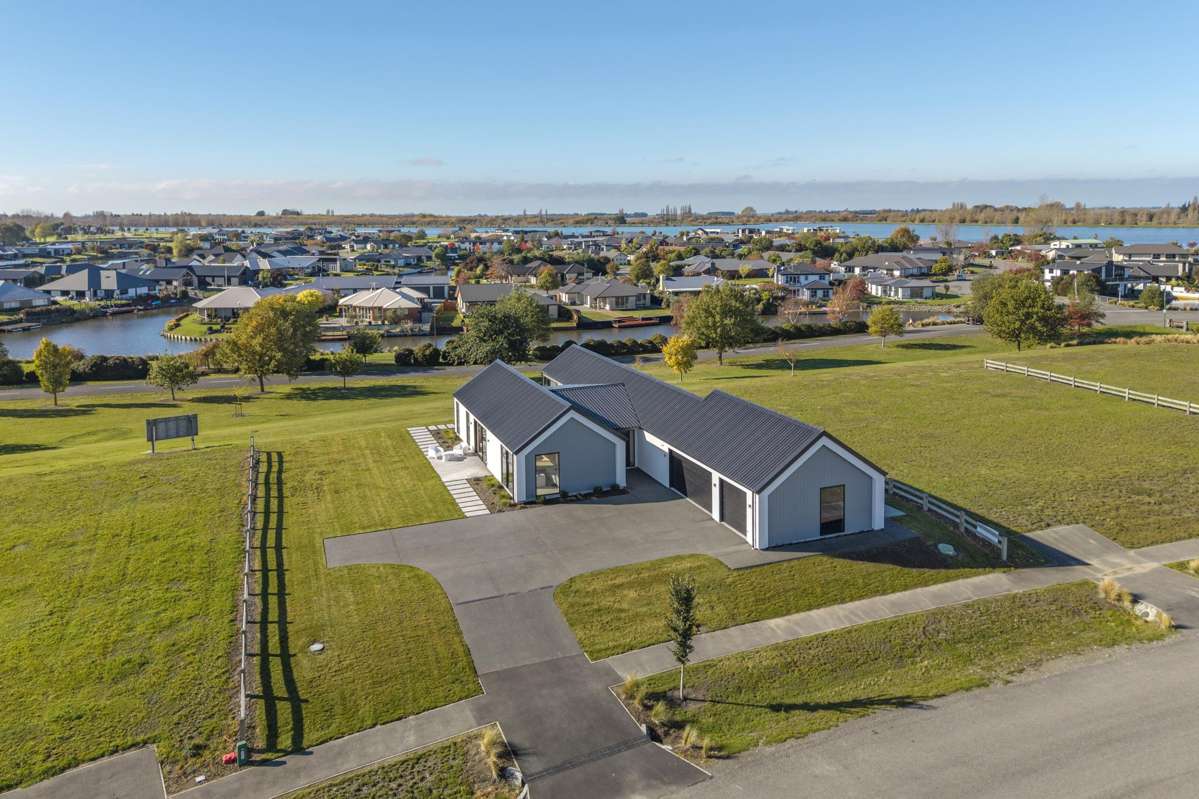 14 Village Green Drive_0