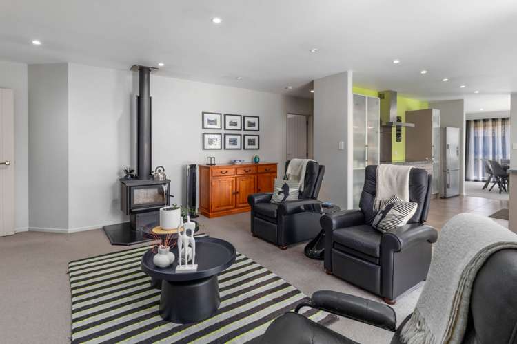 2 Hitaua Place Redwoodtown_16