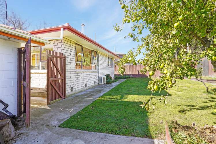 6 Fenmere Place Burwood_12