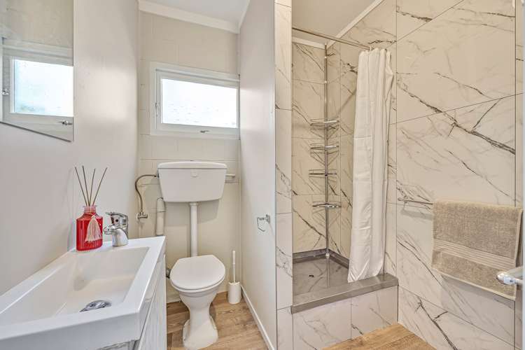 220 Buckland Road Mangere East_8