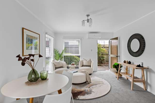 2/4 Keldale Place Forrest Hill_3