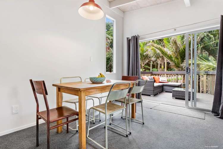 41 Warner Park Avenue Laingholm_6