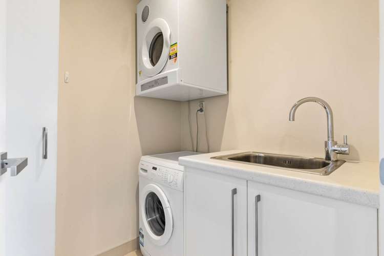 2b Richard Farrell Avenue Remuera_20