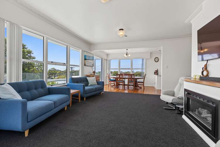 18a Dartmoor Avenue Westown_12