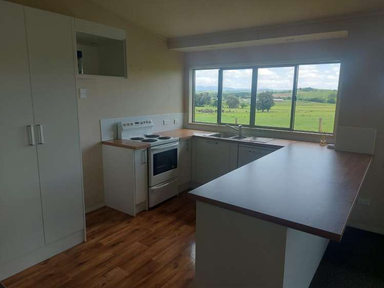 46 Blagrove Rd Poroti_2