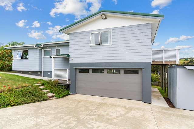 7 Hebe Lane Maungaturoto_1