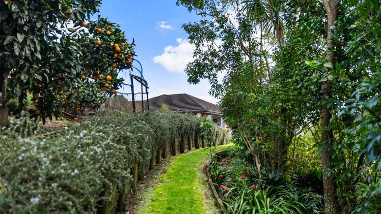 1027 Kaiaua Road Mangatangi_38