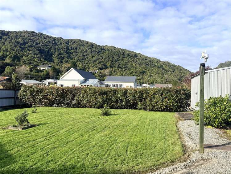 14 Baillie Place Cobden_15