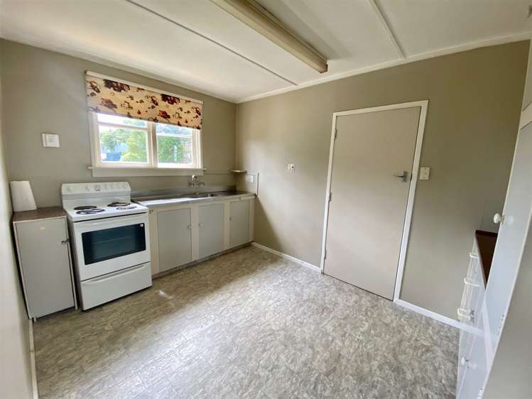 41 Lowestoft Street Balclutha_8