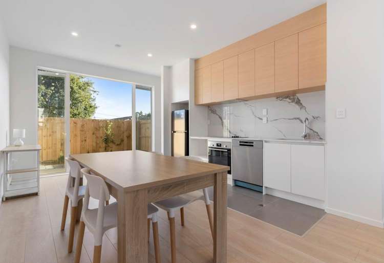 13 Whautapu Crt Avondale_3