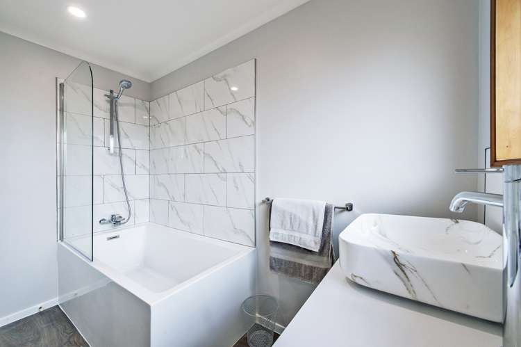 3 Oldham Place Darfield_22