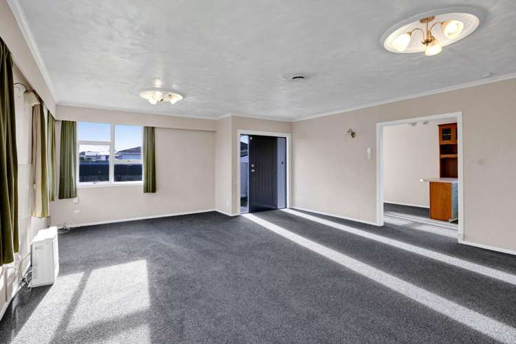 17 Karaka Street Hawera_3