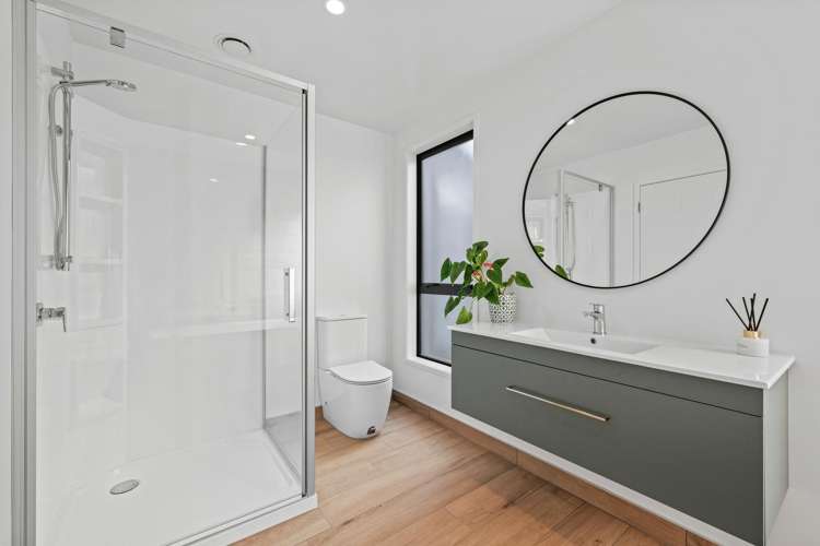 42 Opouatu Avenue Glenbrook_21