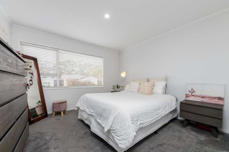 44 Zita Maria Drive Massey_13