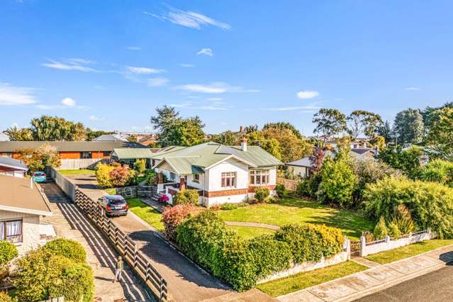 Spacious, Character and Garaging Galore!