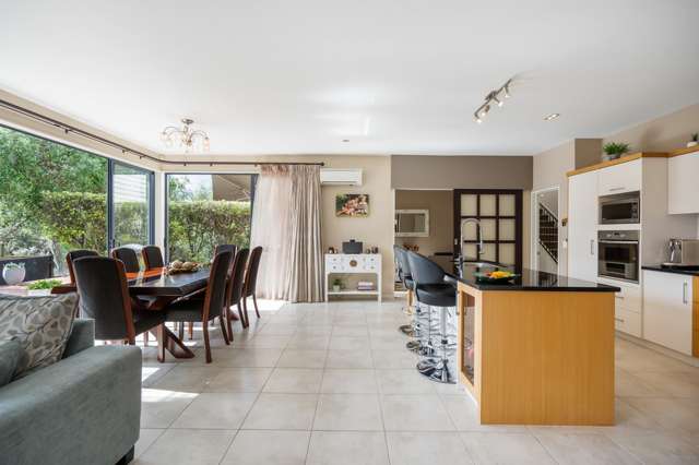 33 Pine Harbour Parade Beachlands_4