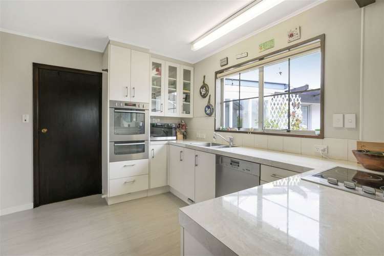 30 Woodham Drive Allenton_2