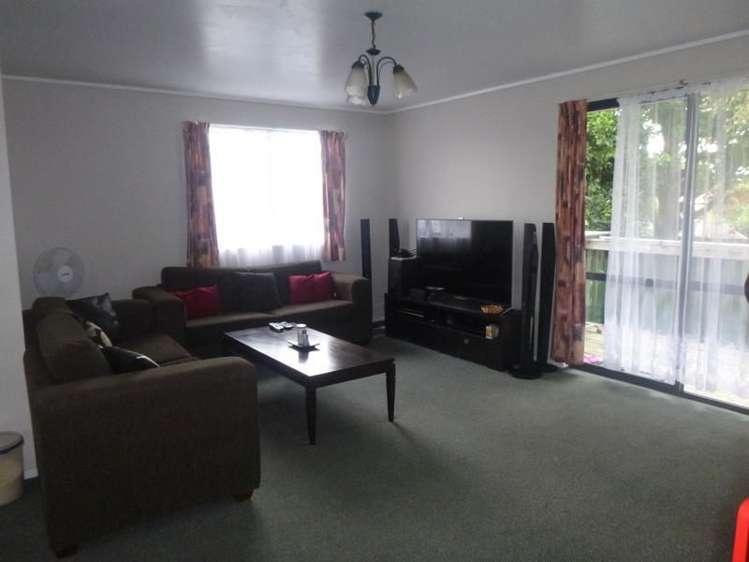 24a Justin Place Te Atatu Peninsula_4