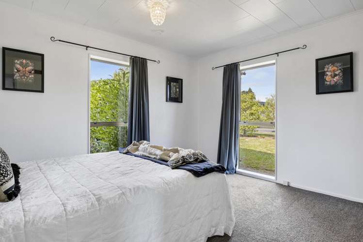 30 Frederick Street Two Mile Bay_11