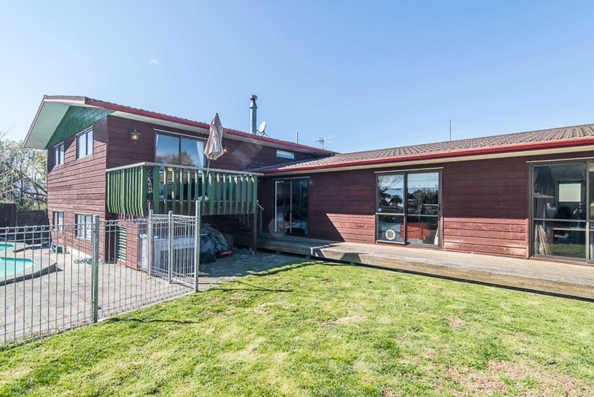 92 Eatwell Avenue Paraparaumu Beach_0