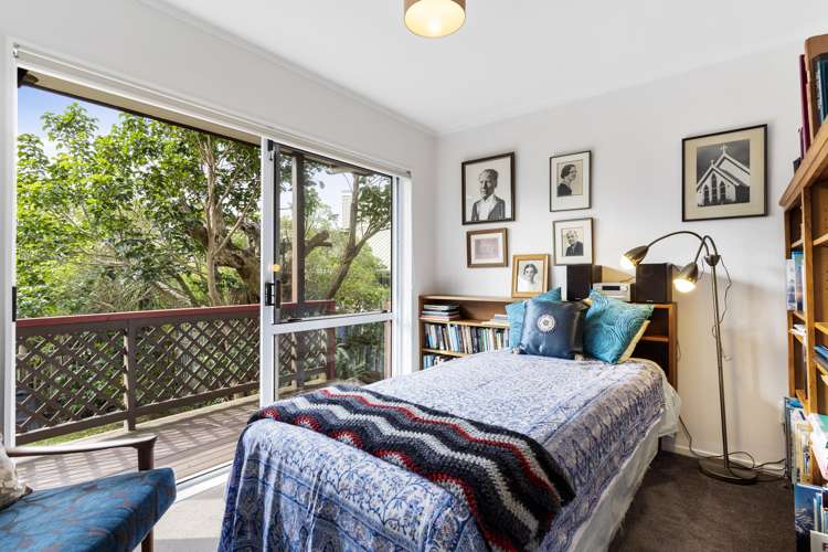 2/158 Onewa Road Northcote_16