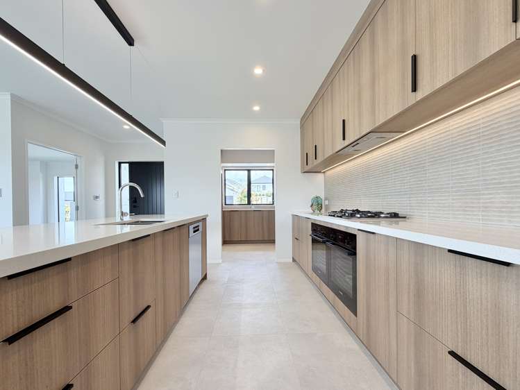 16 Tukutata Crescent Milldale_7