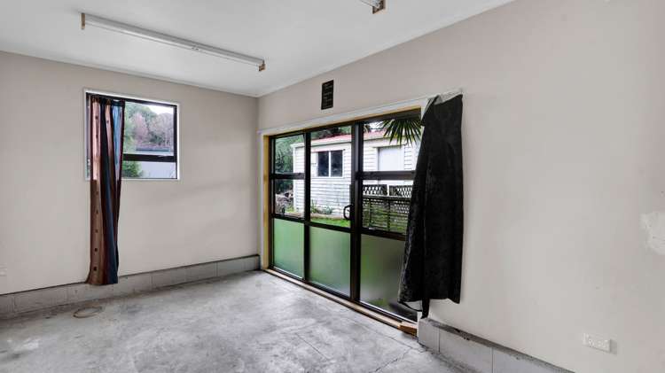 12 Seaview Road Marfell_12