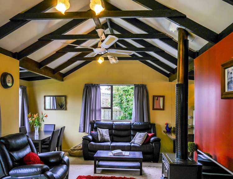 37 Jollie Road Twizel_2