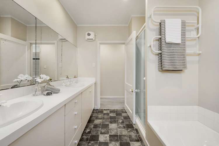 4 Wesley Road Kelburn_12