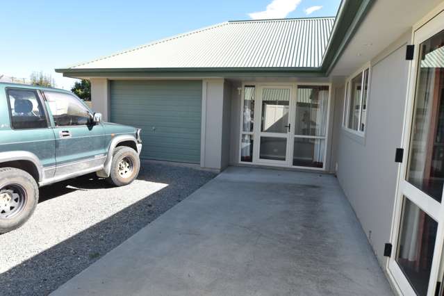 19 Braemar Place Twizel_4