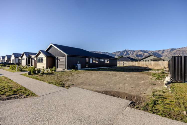 13 Waddell Street Lake Hawea_5