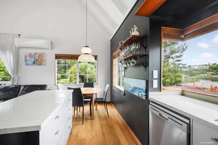 2/56 Nigel Road Browns Bay_12