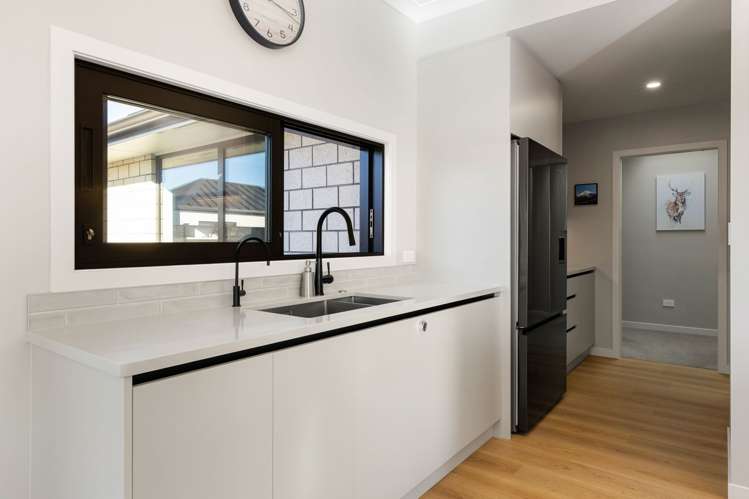 32 Hugo Shaw Drive Cambridge_10