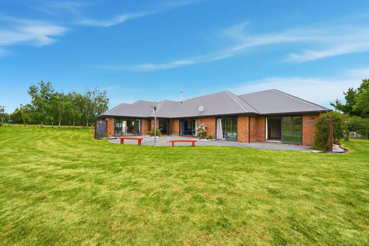 150 Davis Road Cust_17