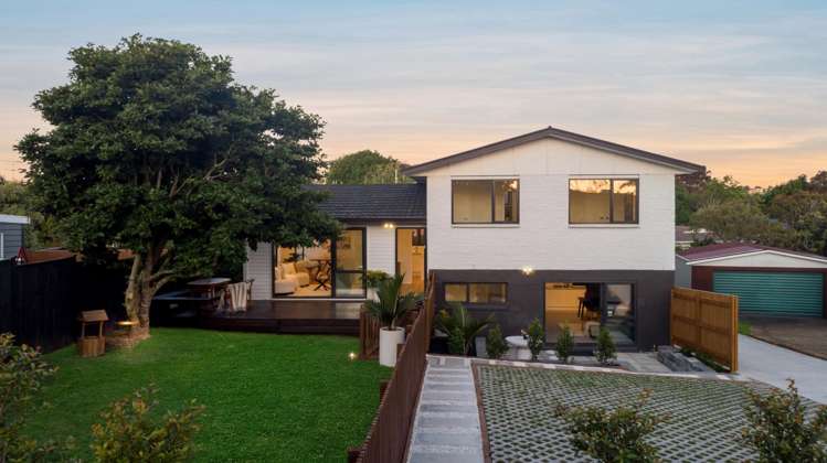 4 Harford Place Pakuranga Heights_0