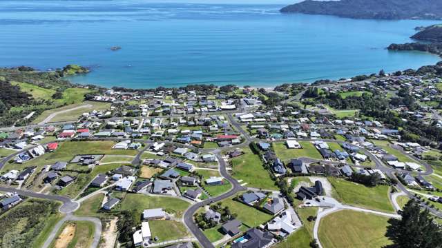 17 Midgard Road Coopers Beach_2