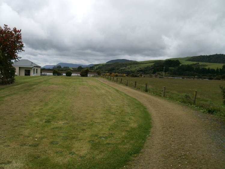 2367 Papatowai Highway Papatowai/Pounawea_23