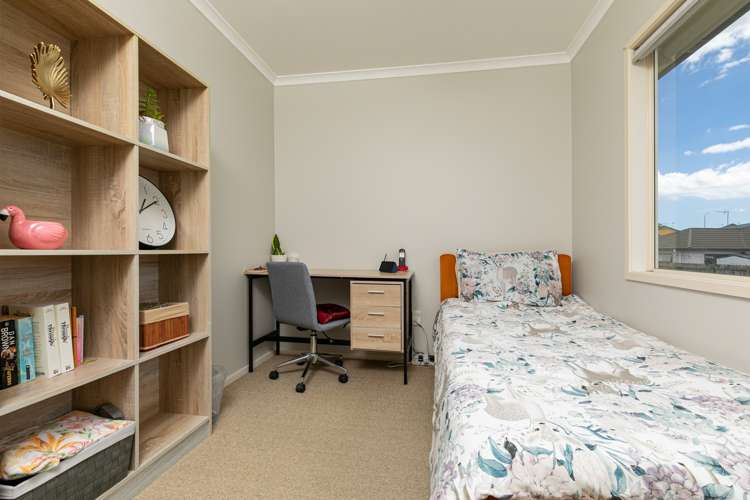 10 Lucienne Drive Ranui_13