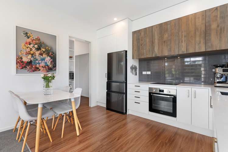 49 Waka Moana Drive Hobsonville_1